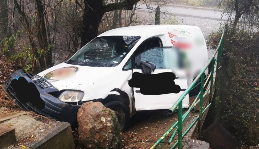 В Деня на майстора някой май е бързал! (СНИМКИ)