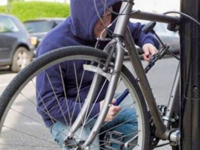 Рецидивист получи 9 месеца затвор за кражба на велосипед в Дупница