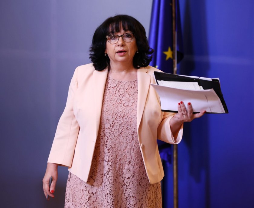 Теменужка Петкова: Диалогът с бизнеса и синдикатите продължава