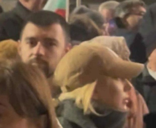 В момента сме по-объркани дори и от Натали, когато разбере,