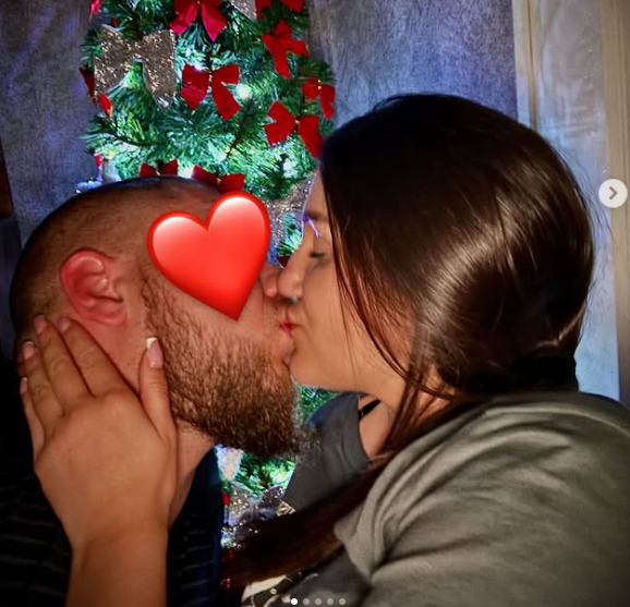 Дебора Михайлова си има приятел и е много щастлива с