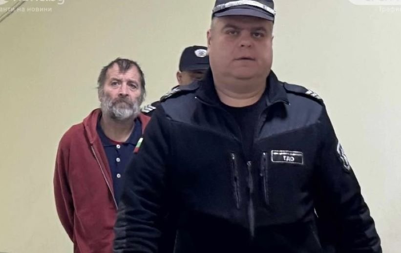 Потрес: 3 г. затвор за изрод, пребивал години наред възрастната си майка в Пловдив
