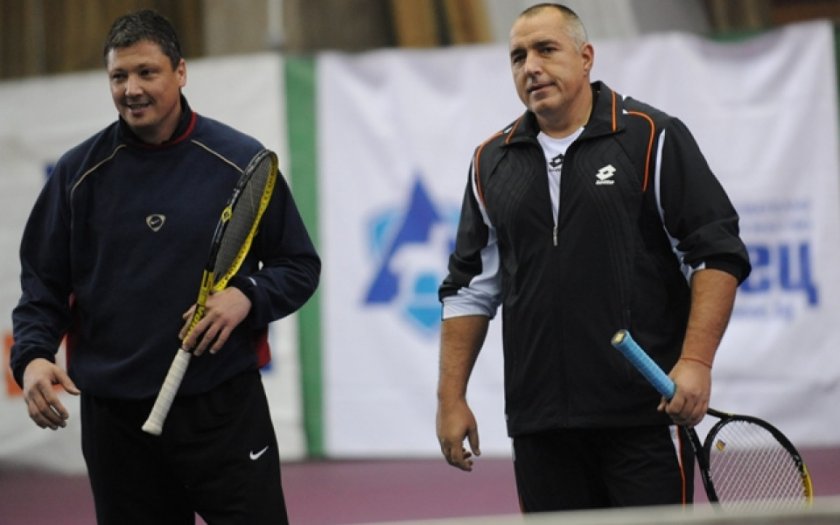 Бойко Борисов винаги е твърдял, че е по услугите и