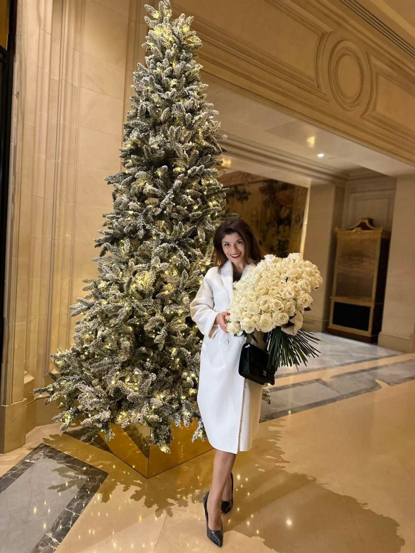 Деси Атанасова показа жесток прасец за имен ден (ХИТ ФОТО)