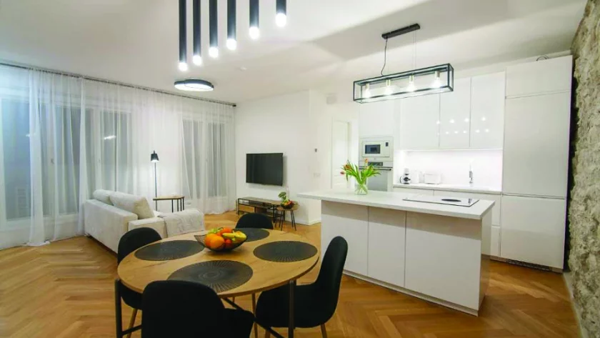 Средната цена на жилищата в София е около 2300 евро