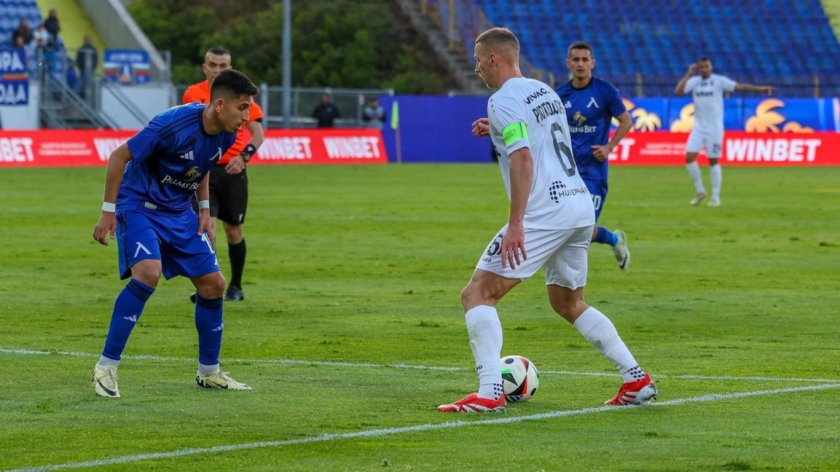 Левски: Пълна подкрепа за Асен Митков