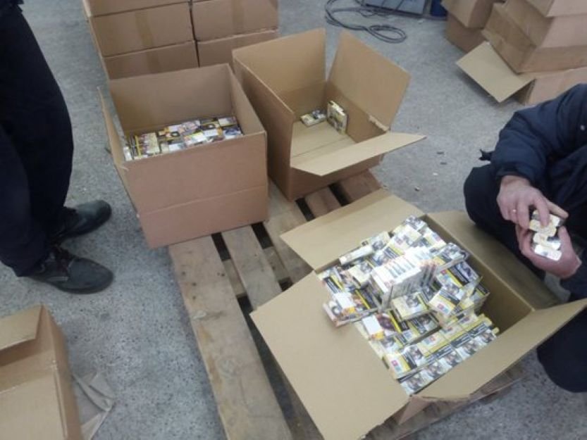 Над 9000 кутии цигари без бандерол са задържани на Дунав мост 2