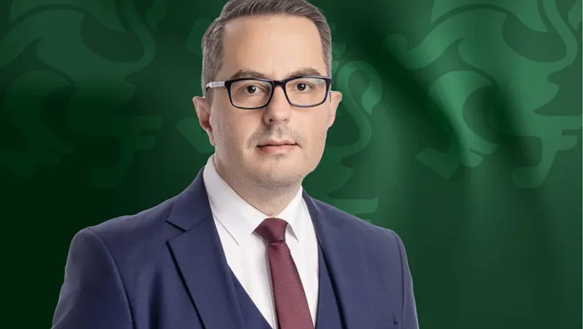 "Възраждане" намигна на Радев, възможен ли е съюз?