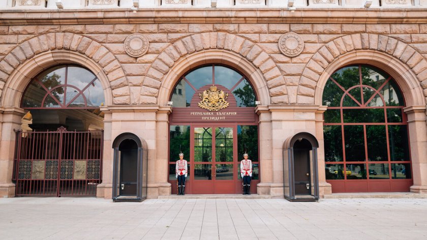 Ето го графика при Радев за вторник