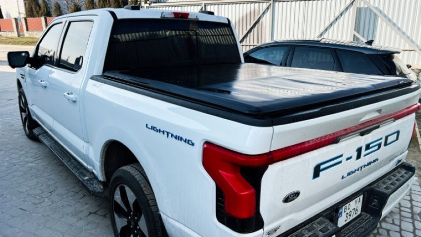 След $19,5 милиарда загуба: &bdquo;Форд&ldquo; обръща гръб на електрическите си амбиции