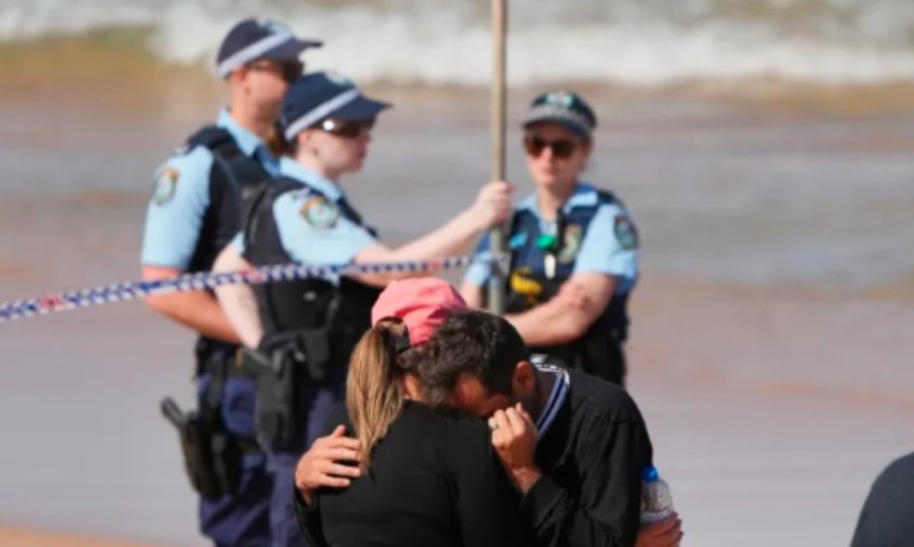 10 убити при безразборна стрелба на плаж в Сидни