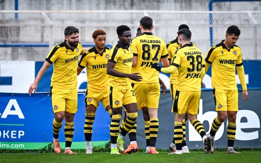 "Ботев" (Пд) извади 1,5 млн. лева и вече може да прави трансфери