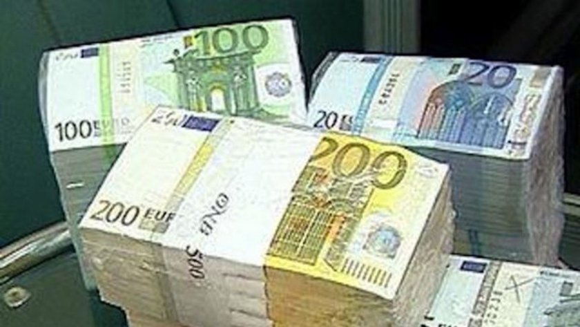 Каталунската полиция (Mossos d`Esquadra) съобщи, че 45-годишен мъж е арестуван