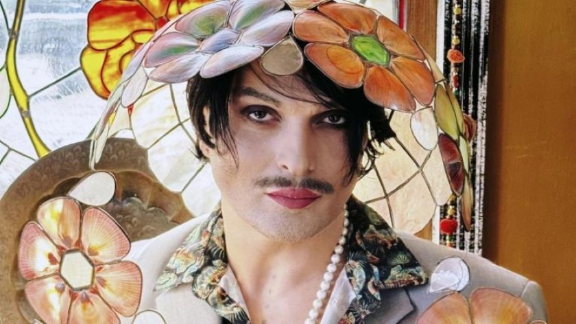 Има ли желаещи? Иво Димчев отдава леглото си за нощувки под наем, коментарите къртят