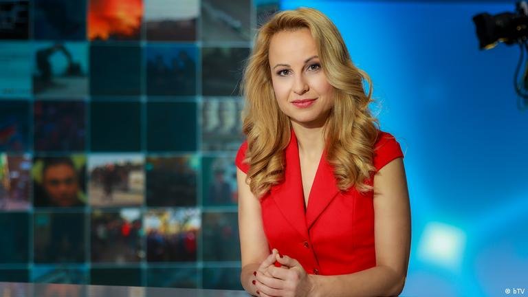 Мария Цънцарова, която днес се оплака, че е свалена от