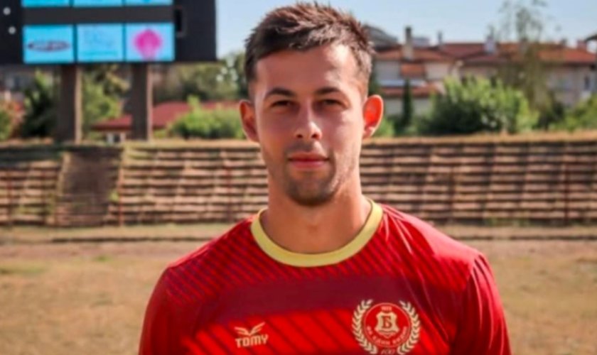 Приятел на загиналия футболист: А можеше Ачи да бъде спасен, само че нямаше дефибрилатор и линейка