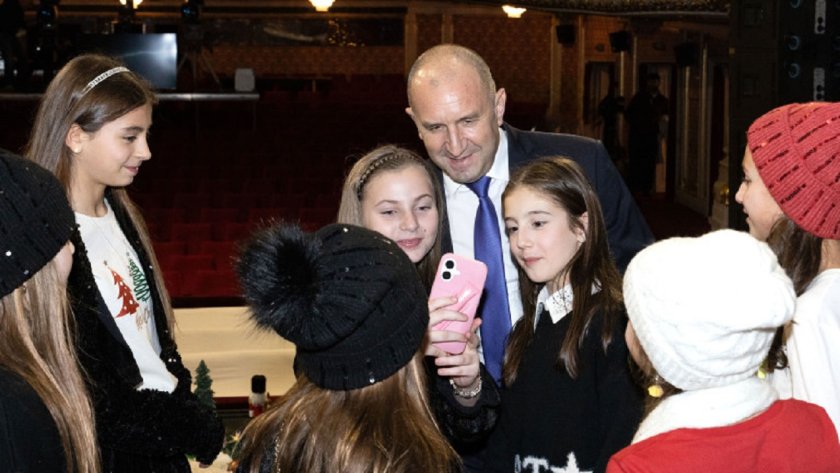 Ебаси кефа - 3 милиона от Българската Коледа! На &bdquo;Боташ&ldquo; ги даваме за 3 дни