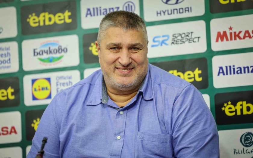 Любо Генев: Който няма подарък за Коледа, да си купи билет за европейското