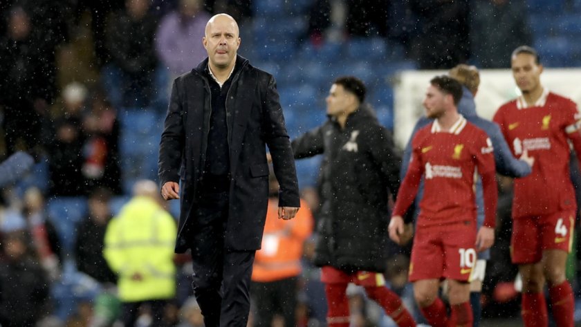 Арне Слот промълви: Край на сагата със Салах!