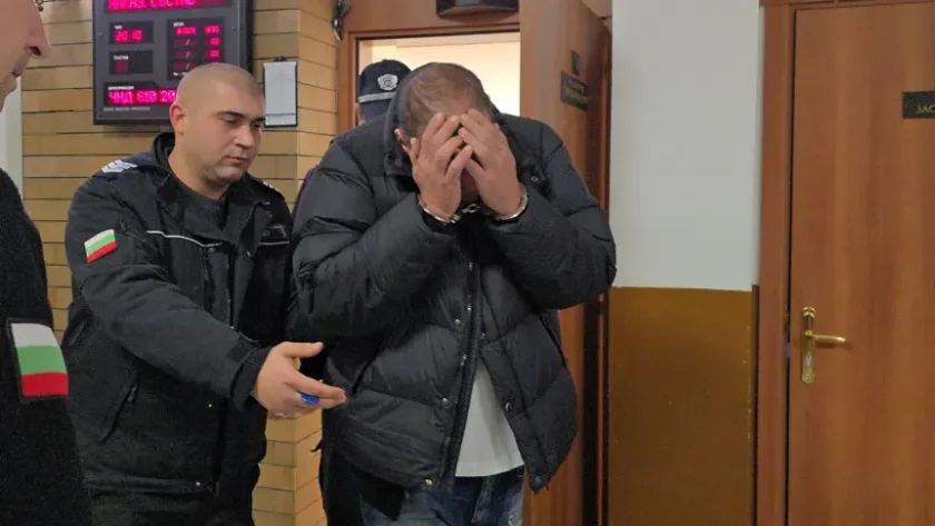 Апелативният съд във Велико Търново пусна под домашен арест Росен