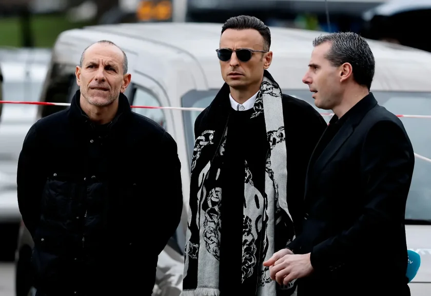 Бербатов: Сърцата ни кървят и плачат за Пенев!