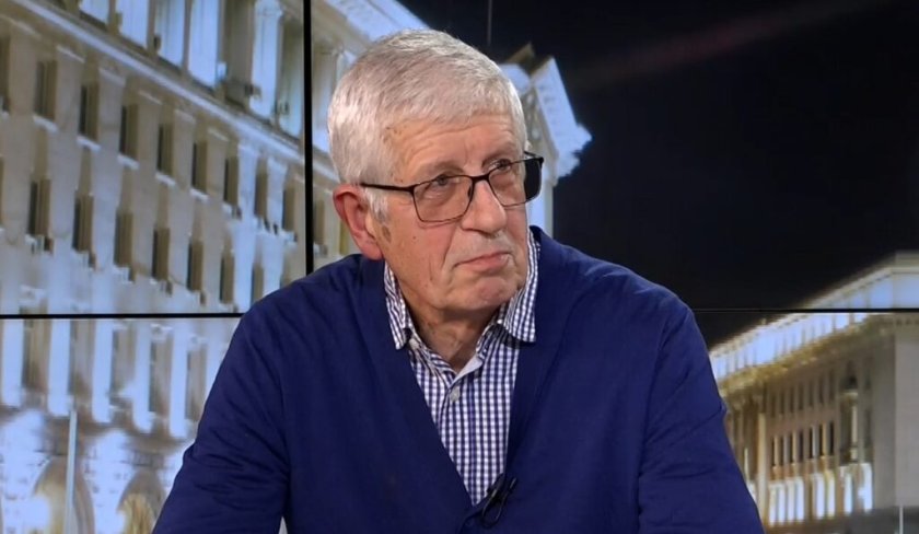 Румен Овчаров: Радев няма да посмее да излезе на терен 