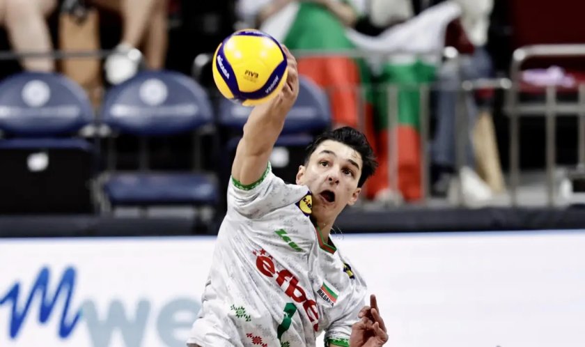 Локомотив Новосибирск с български акцент оглави руската волейболна Суперлига