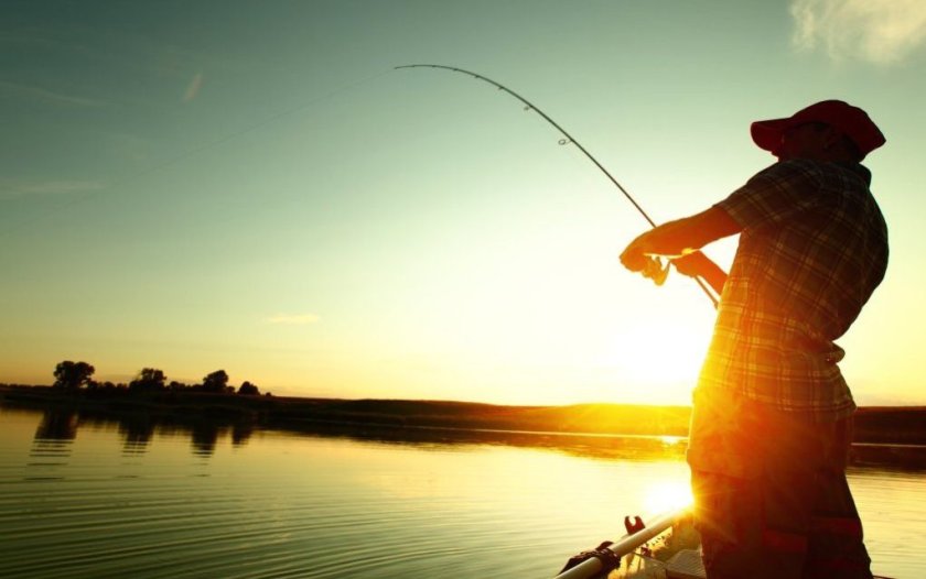Побой и грабеж край река Тунджа: Мъж нападна жена по време на риболов