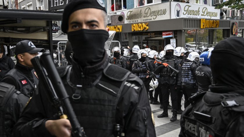 Турция с мащабна офанзива срещу "Ислямска държава"