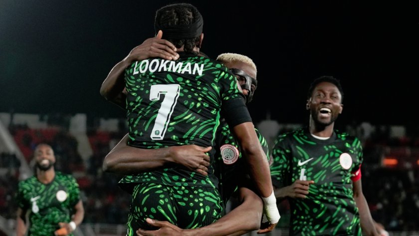 Нигерия премаза Мозамбик