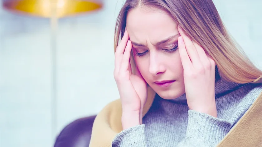 Чаша вода и 15 минути на тъмно прогонват главоболието