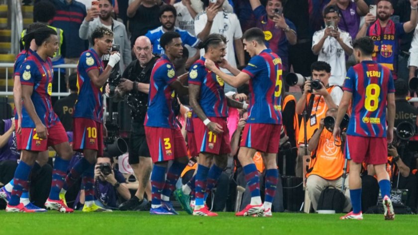 Барса срази Реал в голово шоу