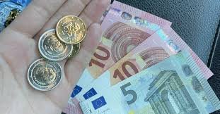 Търговията в евро на места е мираж