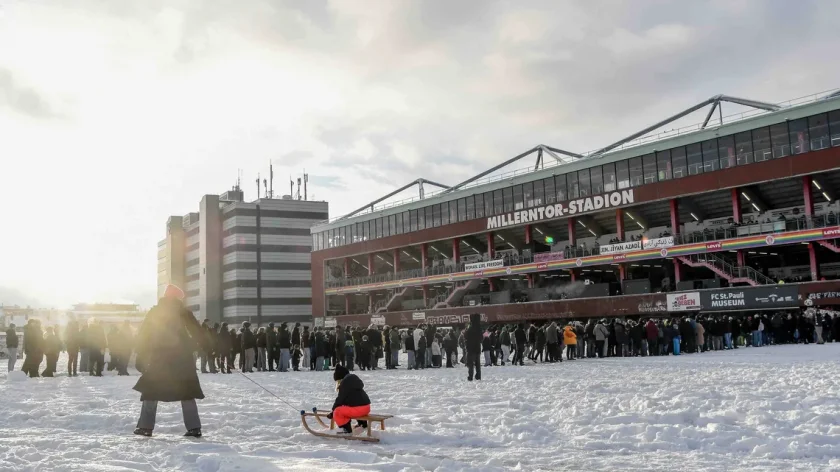 Снегът отложи Санкт Паули - РБ Лайпциг