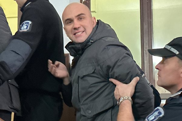 Плащат над 500 евро на обвинен в блудство