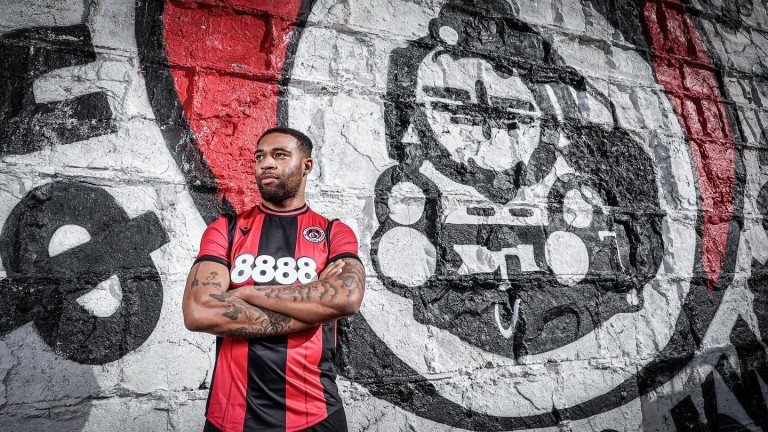 Съдът в Англия подгони ново попълнение на Локо Сф