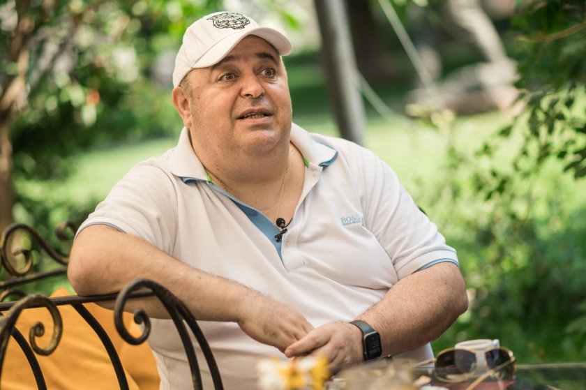 Любо Нейков пропусна имения ден на баща си