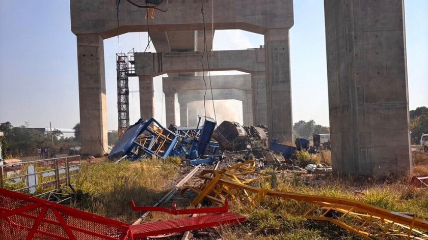 Огромна трагедия на релсите с влак в Тайланд. Най-малко 22