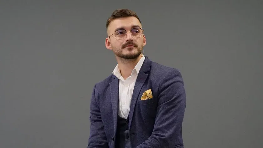 Известен български брокер и автор на три книги за инвестиции