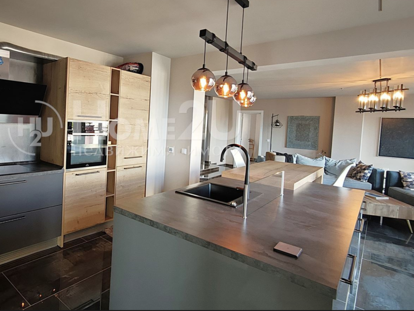 Швейцарски банкер продава пентхаус в Бургас за 1,3 млн. евро