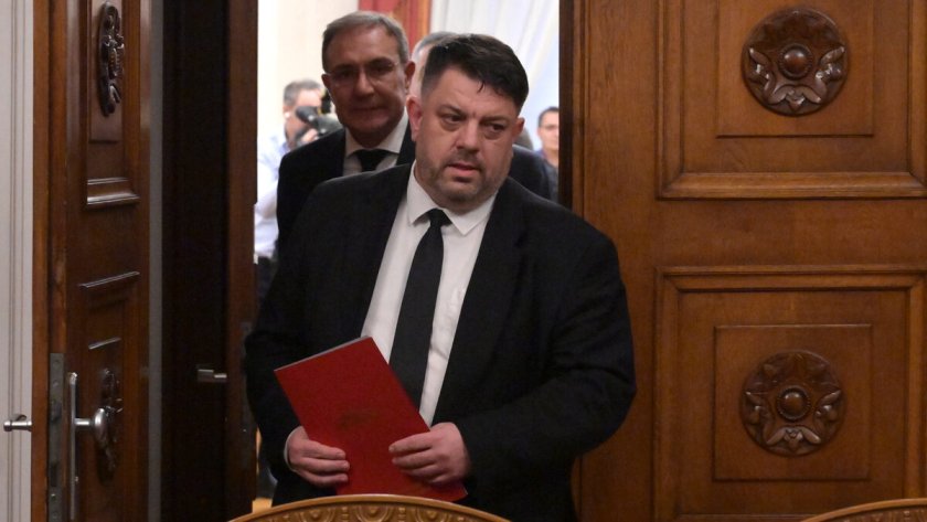 Социалистите срещу кмета: Терзиев създаде кризи, които правят живота ни непоносим 