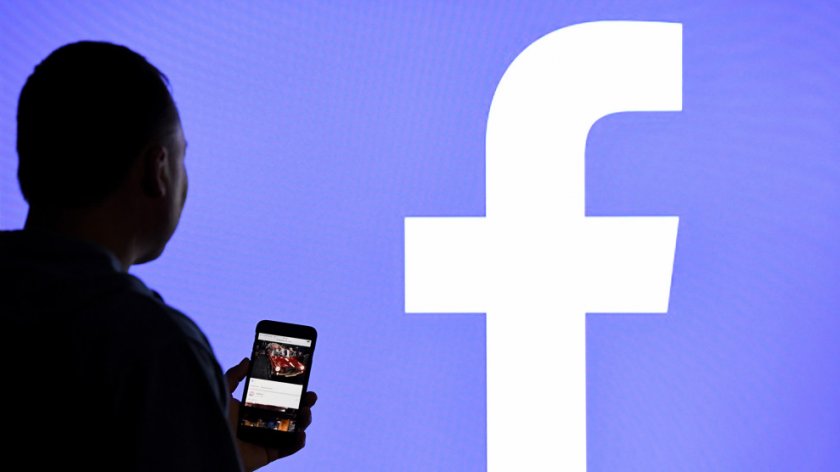 „Фейсбук” забранява манипулираните видеоклипове