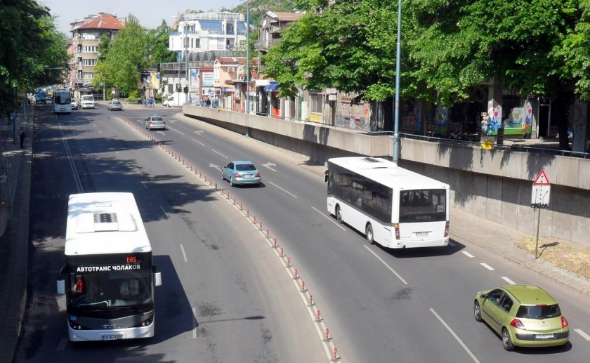 Градският транспорт в Пловдив спира за 2 часа на ден
