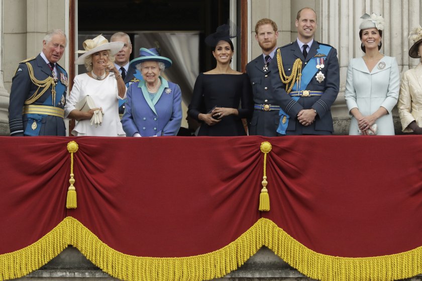 Кралица Елизабет Втора даде независимост на принц Хари