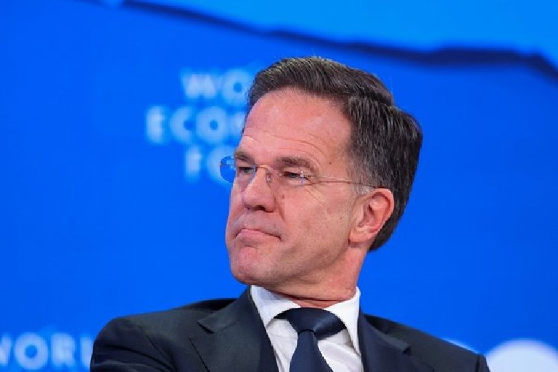 Генералният секретар на НАТО Марк Рюте похвали днес президента на