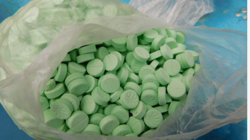 При проверка: Дилър опита да глътне дрога пред полицаи в Етрополе