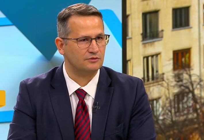 ОПА: Бивш фактор на Промяната намеква за нов флирт между ДБ и Борисов