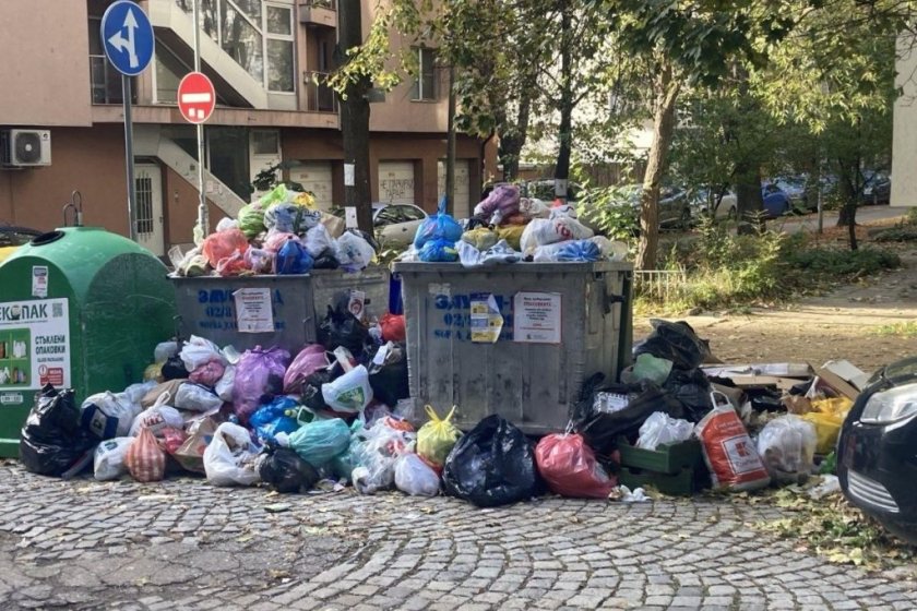 Продължава сметосъбирането в  Слатина“, Подуяне“ и Люлин“, съобщава пресцентърът на