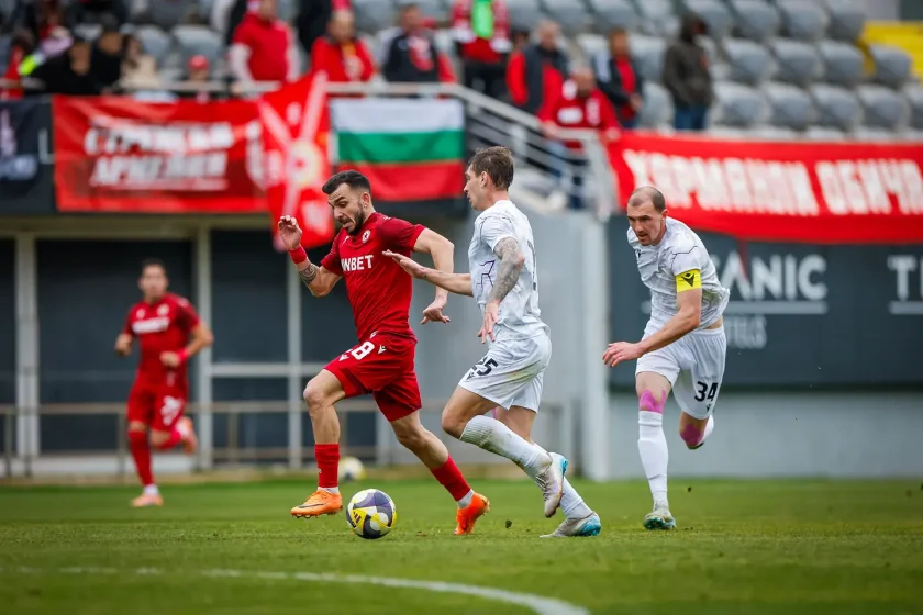 ЦСКА и Левски - пак кръгли нули в Турция