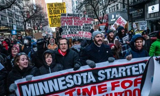 Хиляди излязоха на протест в Минеаполис, след като за втори